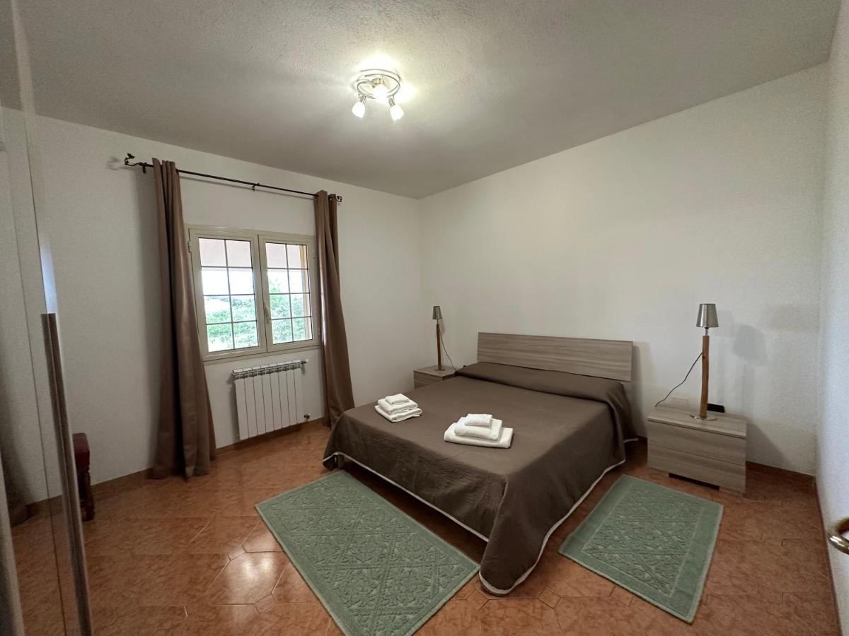 Bed and Breakfast Domo Mia Telti Esterno foto